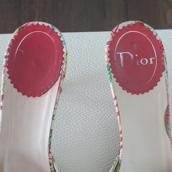 Christian Dior Sandals - Picture 3 of 7